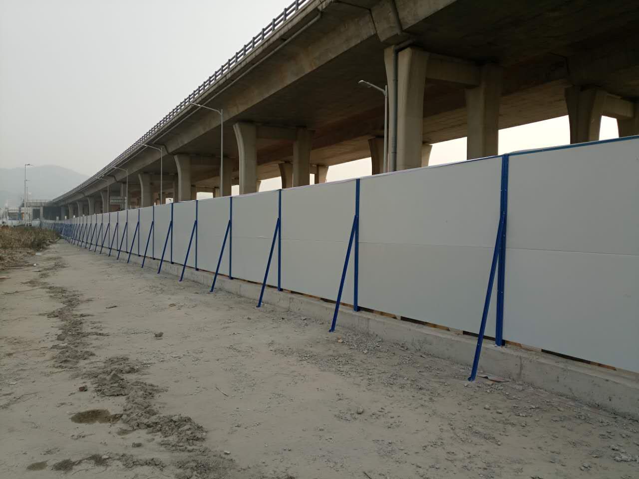 活動(dòng)圍擋 活動(dòng)圍擋