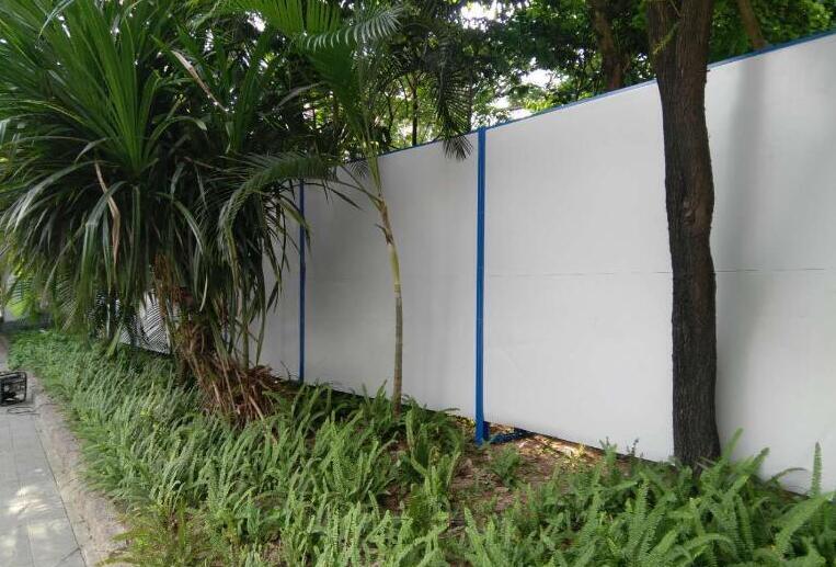 「鍍鋅板圍擋」施工圍擋的一些施工技巧方面分析